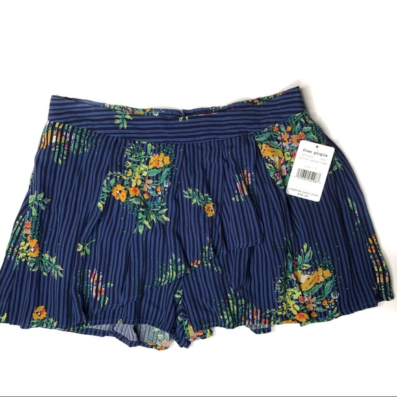 New Free People Lasting lagoon floral Blue Shorts - Picture 2 of 4